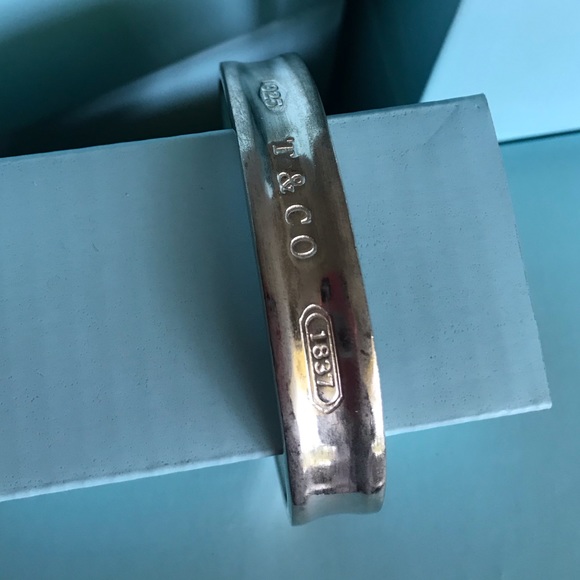 Tiffany&co authentic sterling silver heavy cuff - Picture 2 of 6